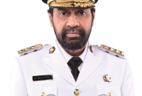 Sosok Mualem Gubernur Aceh Muzakir Manaf potret resmi