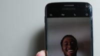pexels-reafonbgates-1498329 Cara registrasi SIM biometrik Telkomsel lewat smartphone dengan verifikasi wajah dan NIK